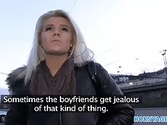 Amore Brandi condividere troie hot il figliastro cazzo