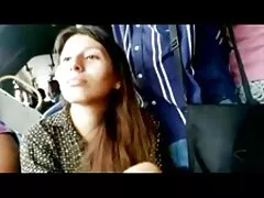 Serena dilettante prende scopata da un xxx autoreggenti grasso cazzo